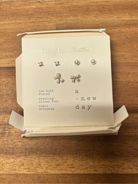 a new day Cream Jewelry Card with Gold Accent Sticker